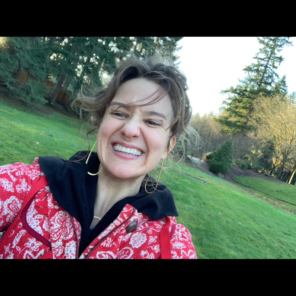 Meet your Posher, Alyssa